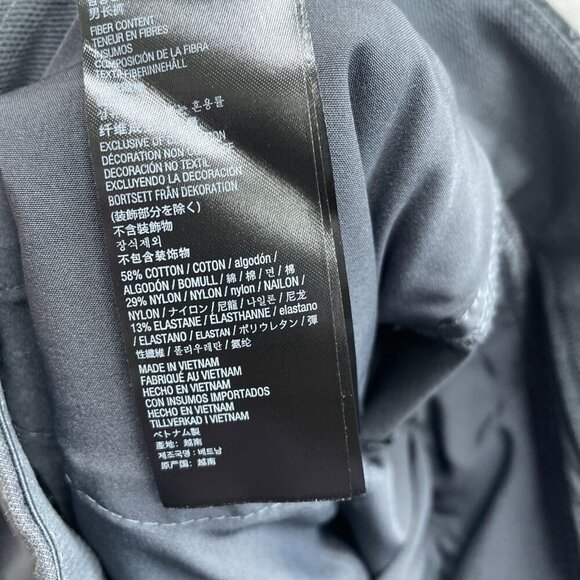 NWOT Kirkland Signature Cargo Tech pants Men's 40x32 Gray Elastic Waist - Picture 5 of 10